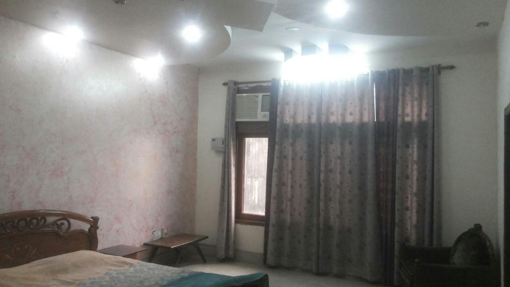 Heritage Inn Ghaziabad Room photo